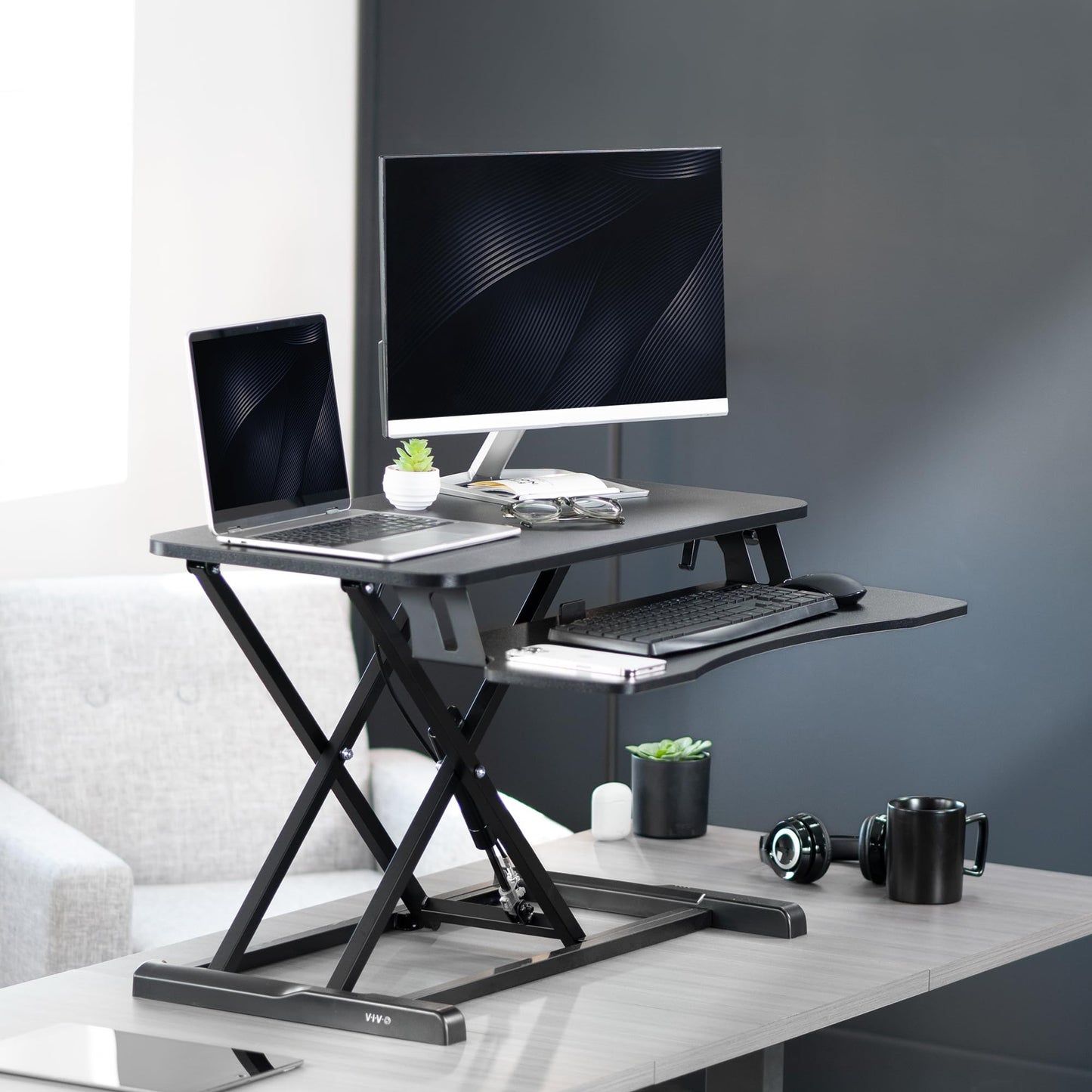 VIVO Standing 81 cm Desk Converter, Height Adjustable Riser, Sit to Stand Dual Monitor and Laptop Workstation with Wide Keyboard Tray, Black, DESK-V000K
